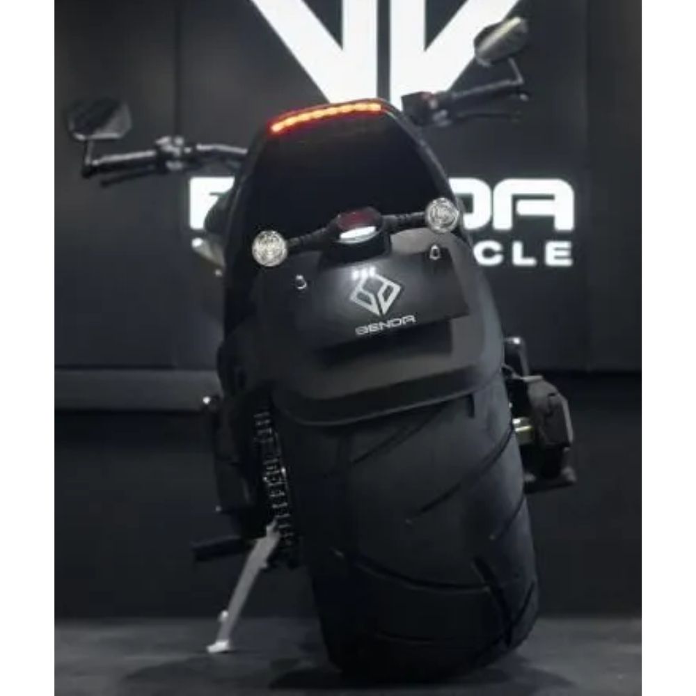 Мотоцикл Benda LFC 700