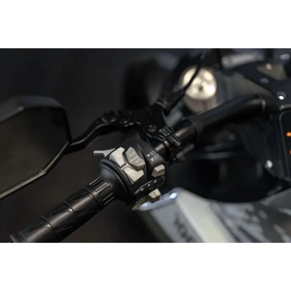 Мотоцикл Benda LFC 700