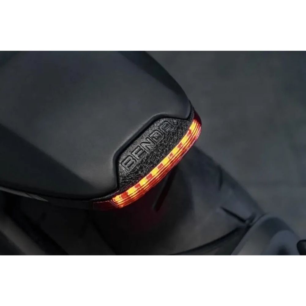 Мотоцикл Benda LFC 700