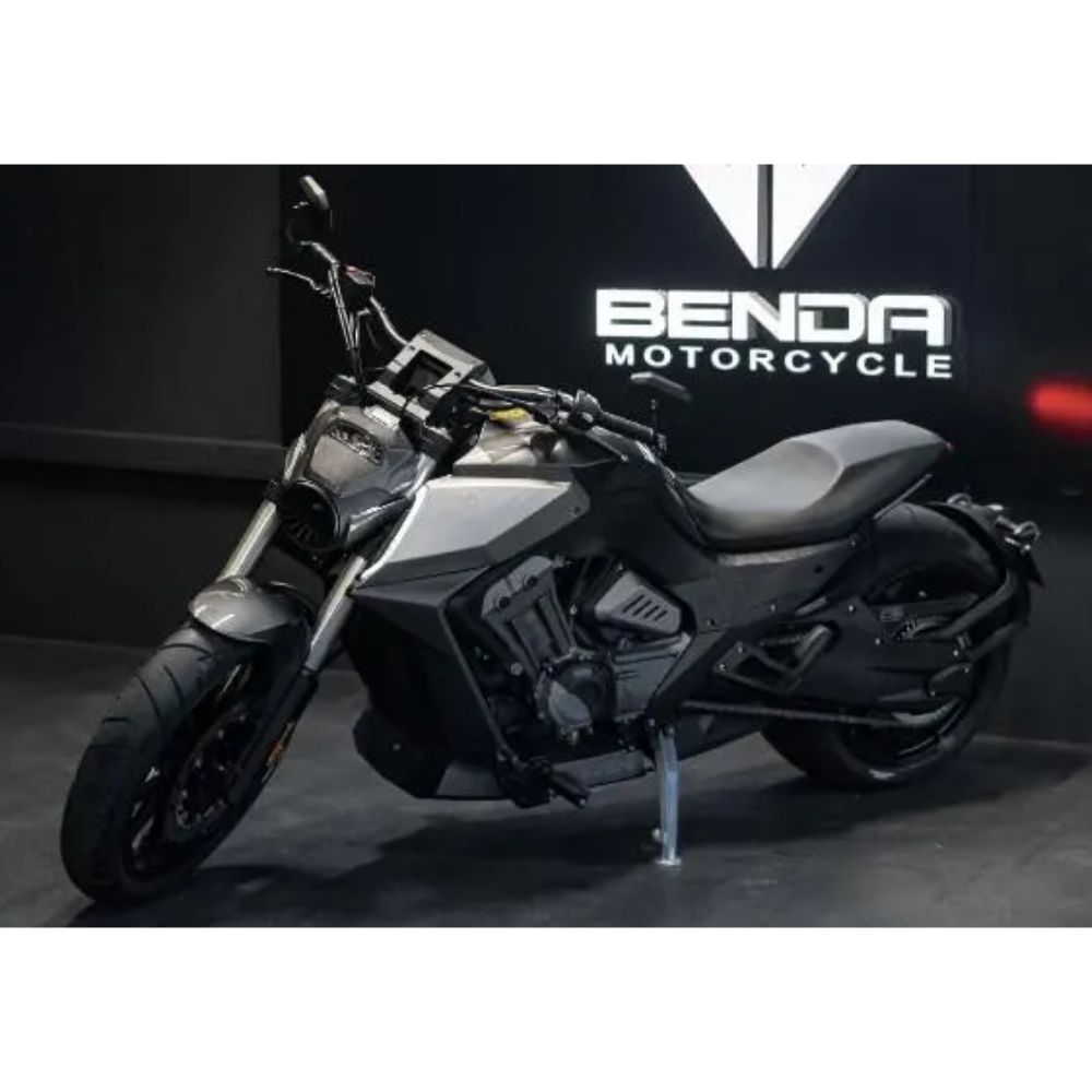 Мотоцикл Benda LFC 700