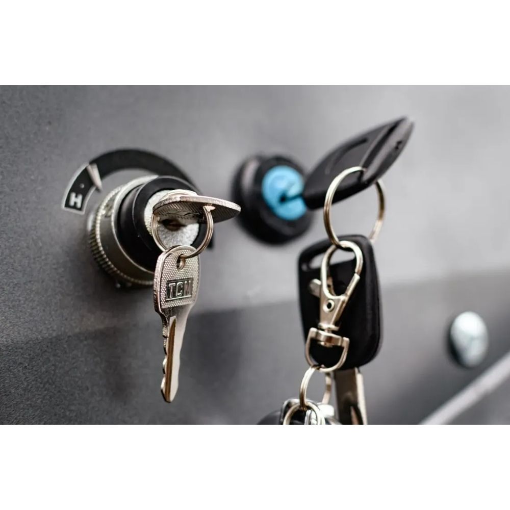 Электроквадроцикл AVM Cybertruck