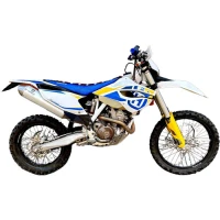 motocikl-jenduro-husqvarna-fe-250cc-belyj-2014