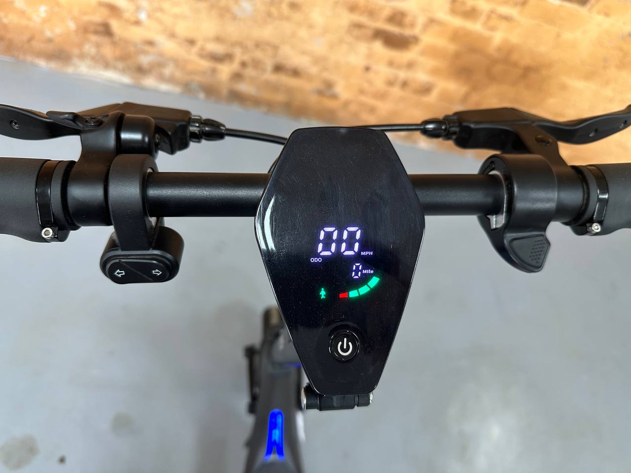 photo_2025-05-09_15-12-09