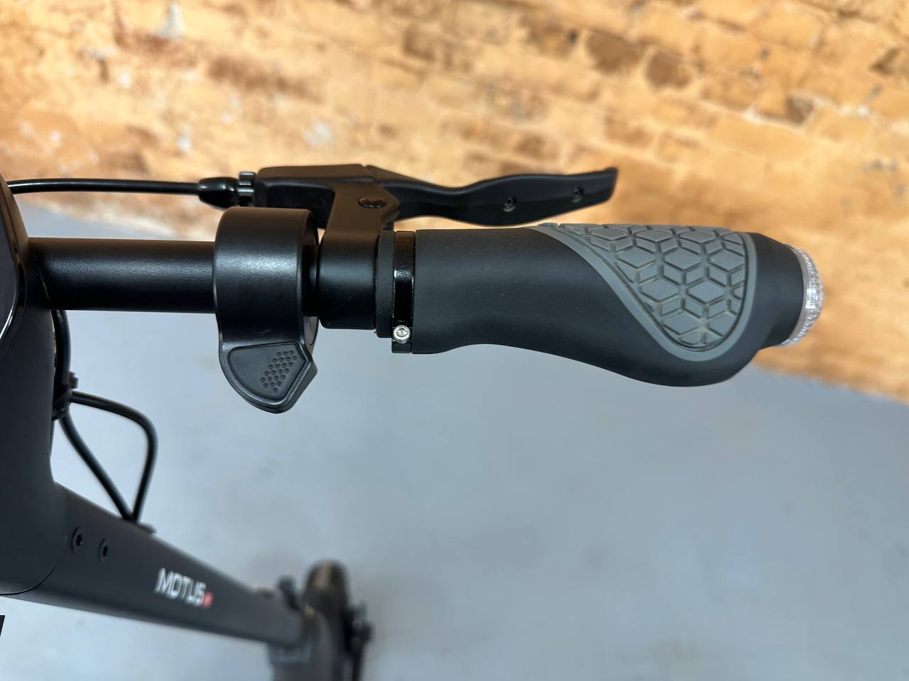 photo_2025-05-09_15-12-23