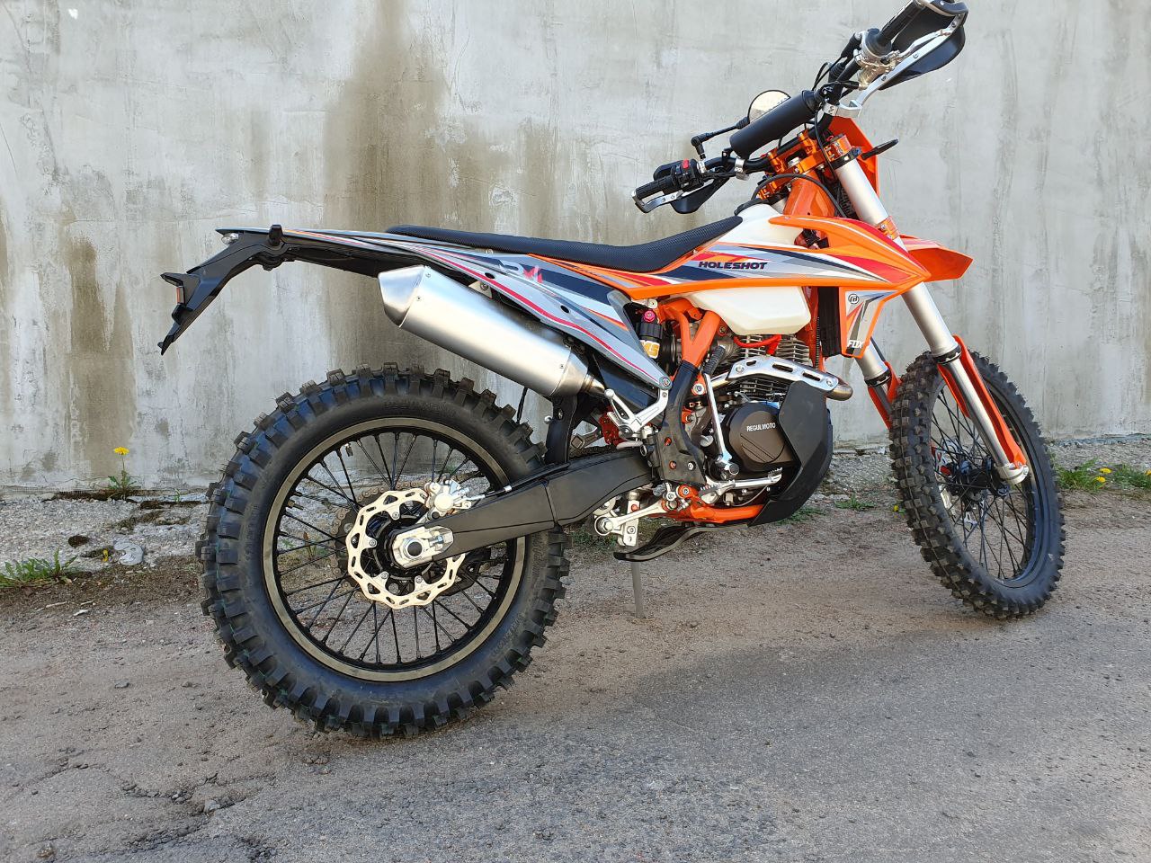 photo_2024-05-04_16-08-00