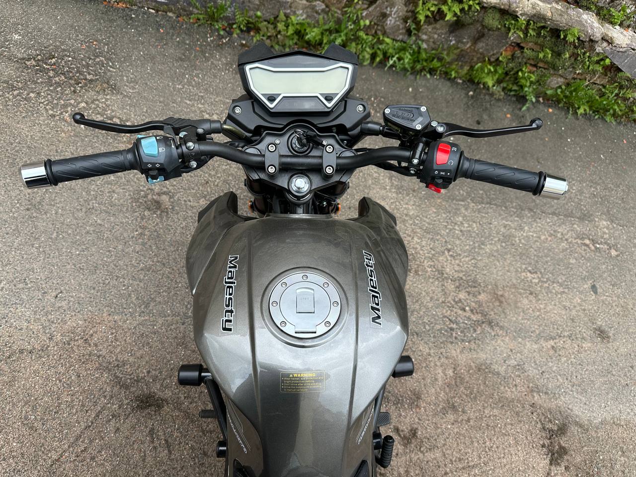 photo_2025-05-09_15-29-33