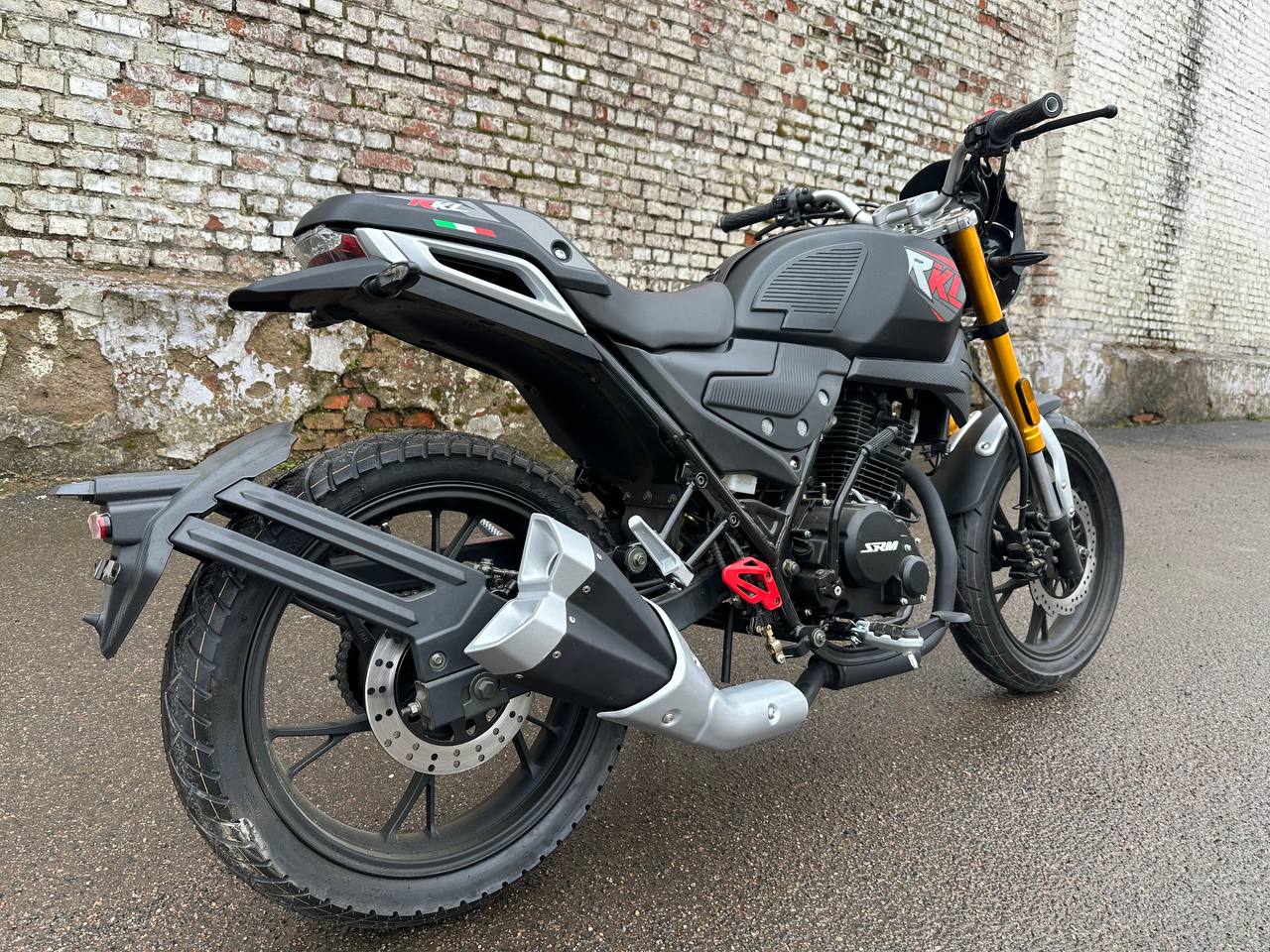 photo_2025-05-11_16-22-19