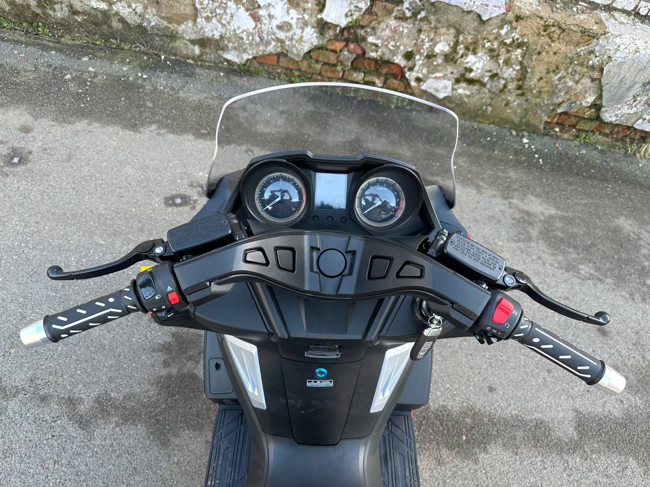 photo_2025-05-11_16-19-09